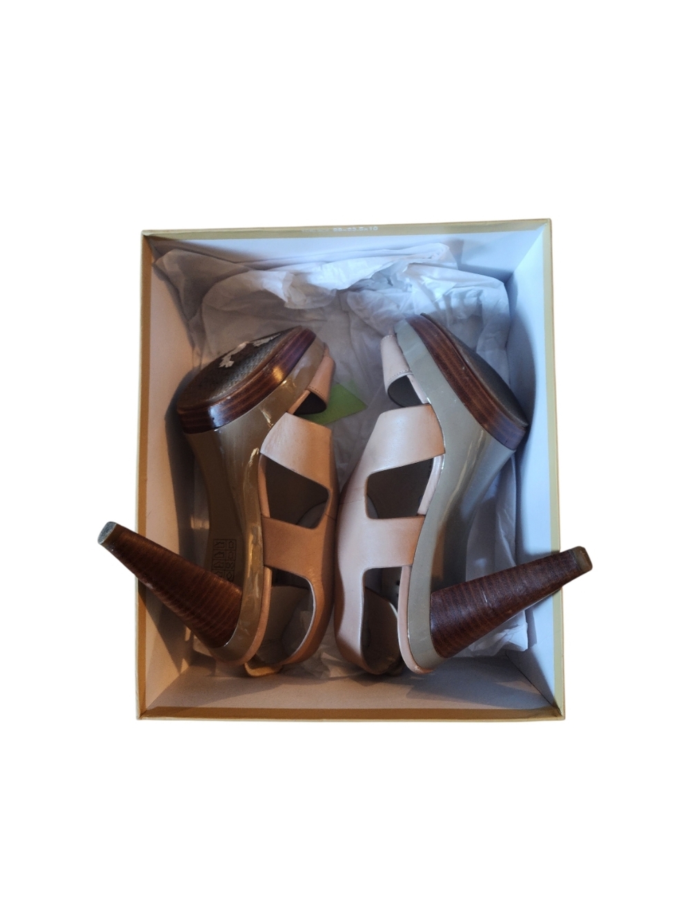 Michael Kors Carla Platform Leather Sandal, Size 8M - Picture 4 of 6